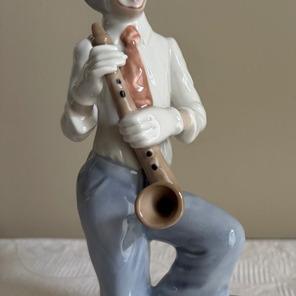 Tena Tengra Spain Clown Playing Trumpet 8.75" - Picture 2 of 5